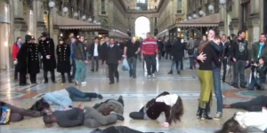 The Martha Graham Company Creates a Flash Mob in Milan