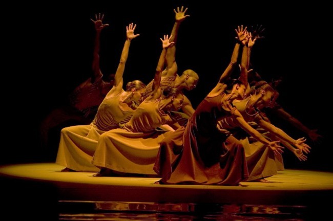 The Opening of REVELATIONS (1960), Choreography by Alvin Ailey, Music: Traditional Spiritual