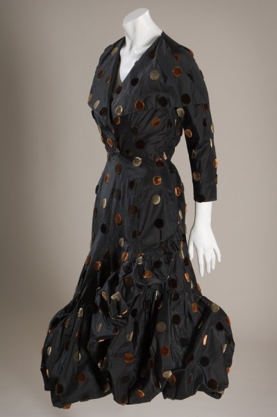 Cristobal Balenciaga, dress, silk taffeta and cut velvet, 1950, France. The Museum at FIT, 86.142.5, photograph Â© The Museum at FIT.
