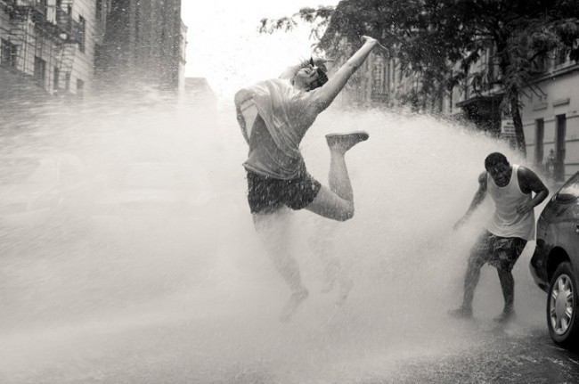 Eran Bugge- The Paul Taylor Dance Company -Hydrant Dancing In NY