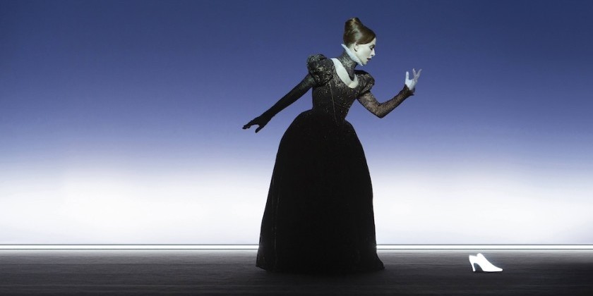 IMPRESSIONS: Isabelle Huppert in "MARY SAID WHAT SHE SAID," Directed by Robert Wilson