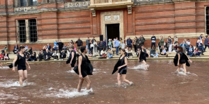 POSTCARDS: Jody Oberfelder Projects Makes a Splash at The Victoria and Albert Museum in London 