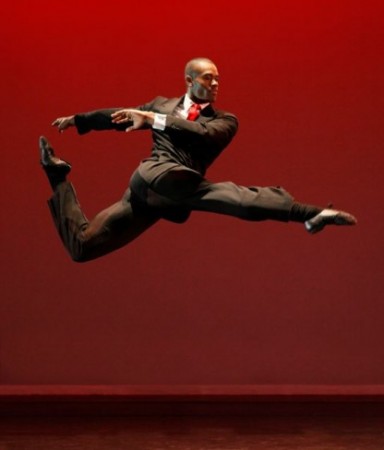 Alvin Ailey American Dance Theater-Photo by Paul Kolnik- The Precedent(President)-AMONG US(PRIVATE SPACES:PUBLIC PLACES)