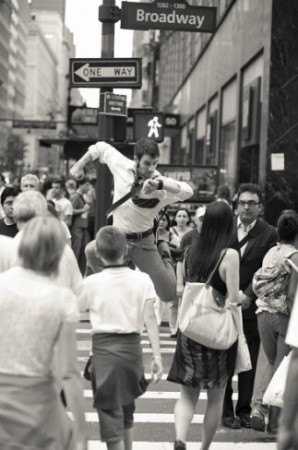 Robert Kleindendorst-Paul Taylor Dance Company- Broadway