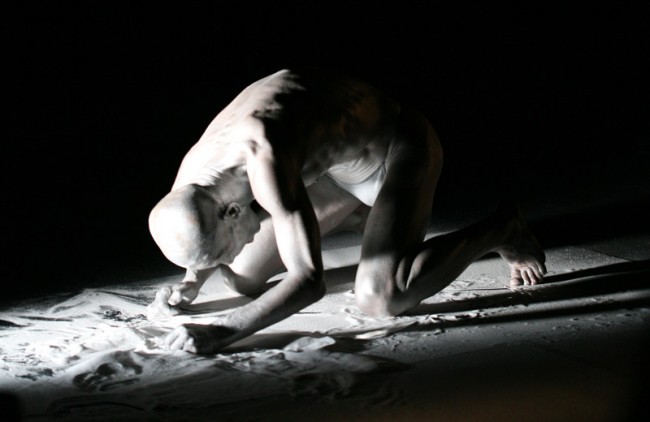 Quick Silver, Ko Murobushi at CAVE NY Butoh Festival, 2007  photo by Dola Baroni