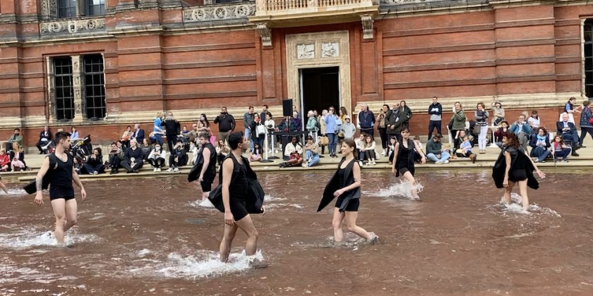 POSTCARDS: Dancing Diaries- "Splash Dance"- Jody Oberfelder Projects Make a "Splash" at The Victoria and Albert Museum in London 