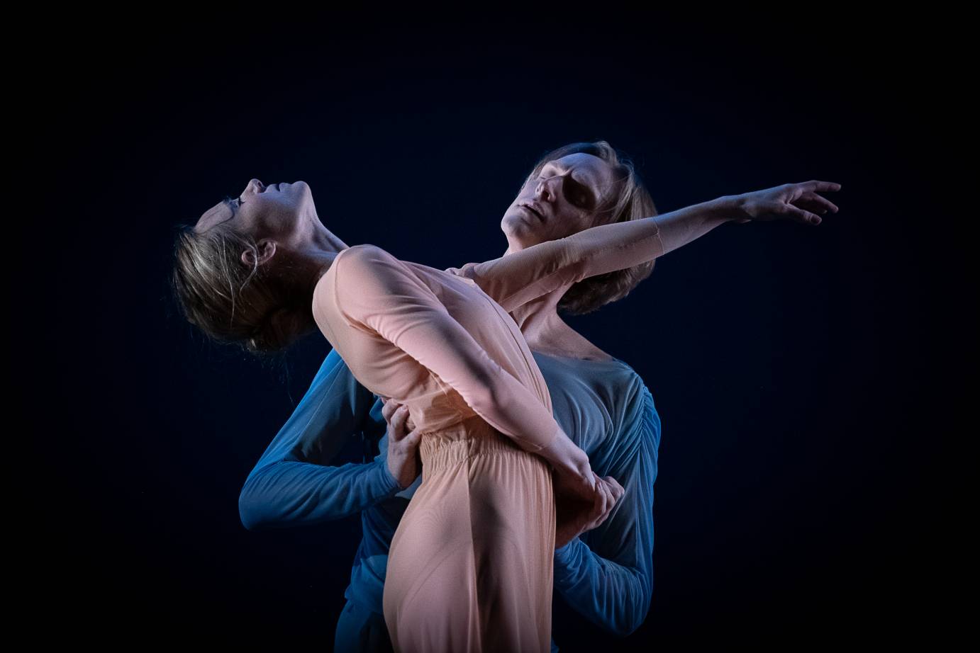 David Hallberg clutches Sara Mearns