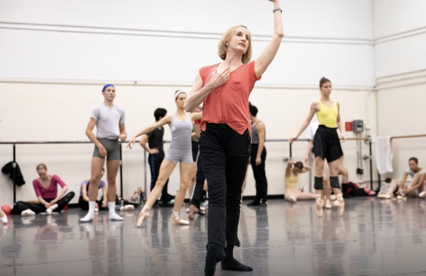 Wendy Whelan teaches class